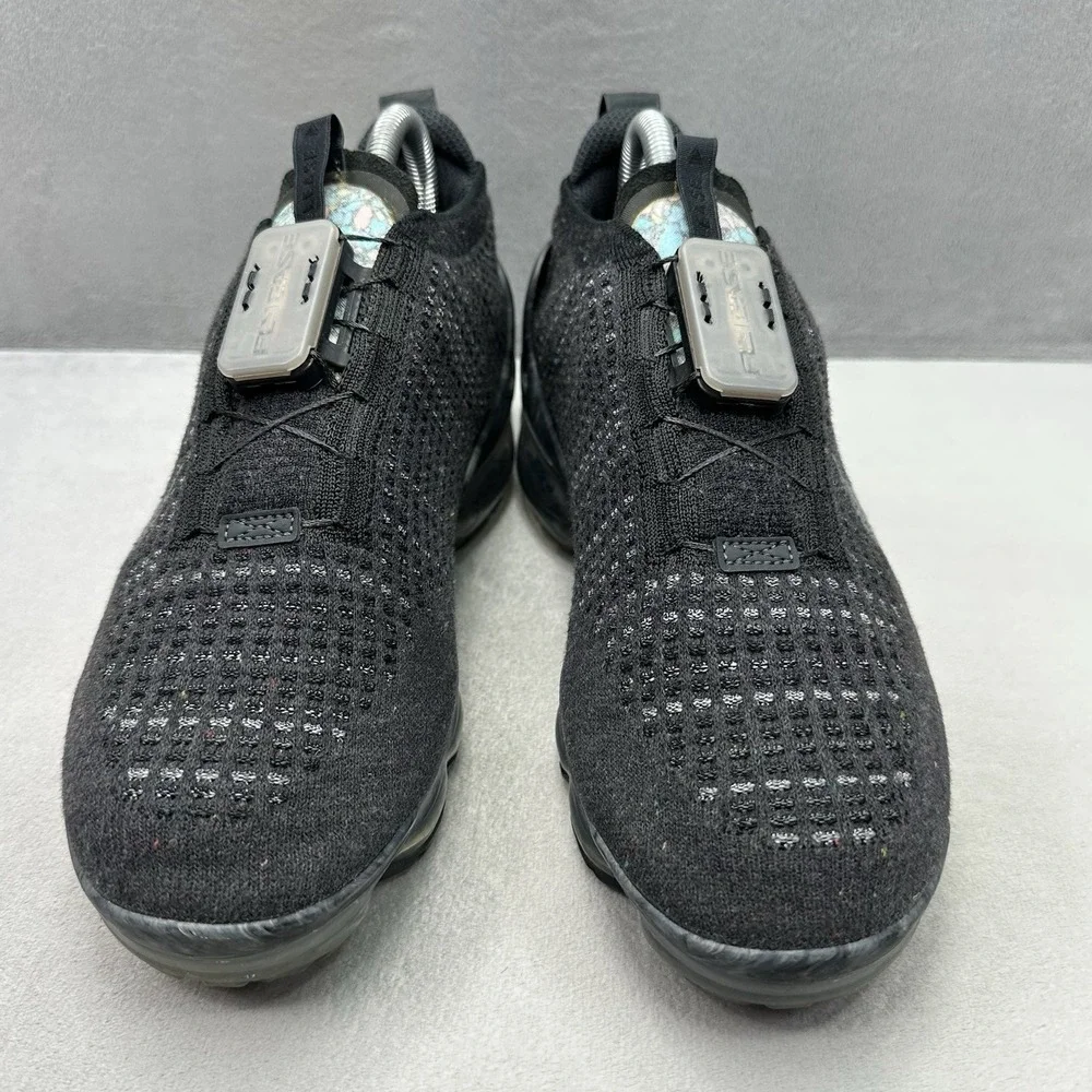 Womens 8.5 / 7Y Nike Air VaporMax 2020 FK Shoes Black / Gray Running Sneakers